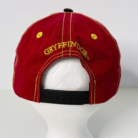 Harry Potter Universal Studios Gryffindor Crest Team Cap Colorblock Hat Cotton - Picture 4 of 6